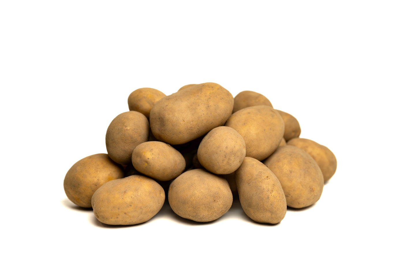 Erntefrische Lisana-Kartoffeln mit natürlicher Erdschicht – festkochend, gelbfleischig und aromatisch, ideal für Salate, Bratkartoffeln und Ofengerichte, direkt vom Hof Lenz aus der Lüneburger Heide.