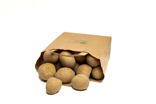 Lilly-Kartoffeln vom Hof Lenz in nachhaltiger Papiertüte – regionale Speisekartoffeln mit Erde für natürlichen Geschmack und lange Frische.